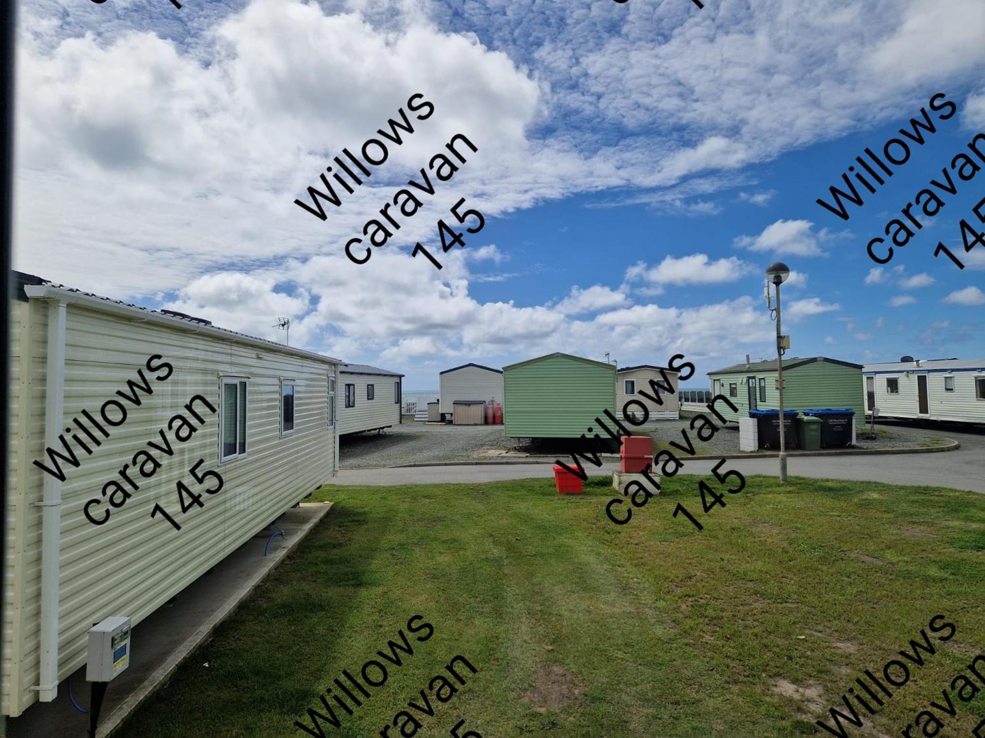 Willows Caravan 145 Llanddwywe Luaran gambar